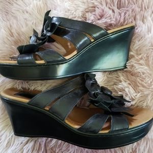 Clark's Wedge Sandals 9.5